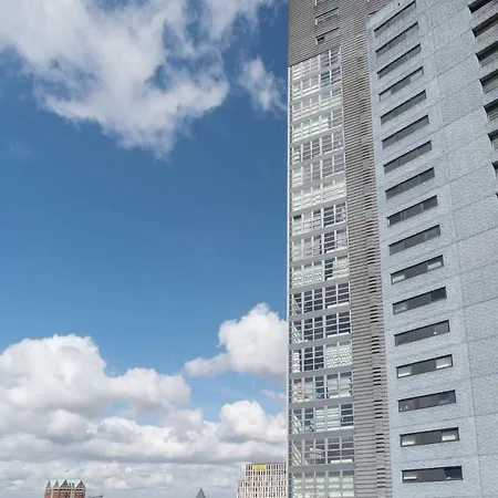 New Maas Apartment *